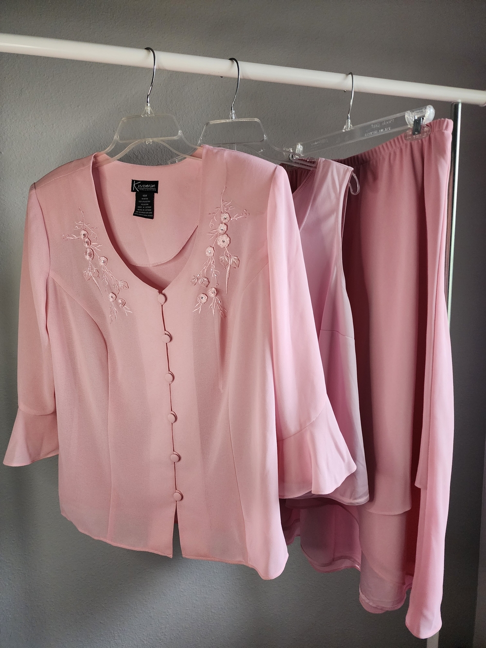 Women's 3 Pcs Set. Pink Embroidered Cover With Matching Top And Skirt.